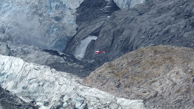 NZ/NZ-1073