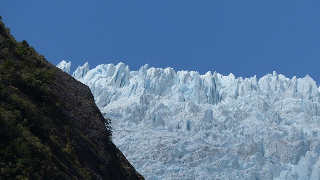 NZ/NZ-1074